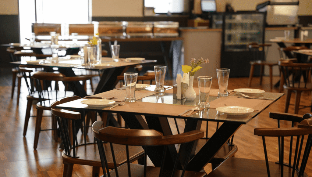 費用相場の見方｜「安さ」より「総額」と「運用の安定性」